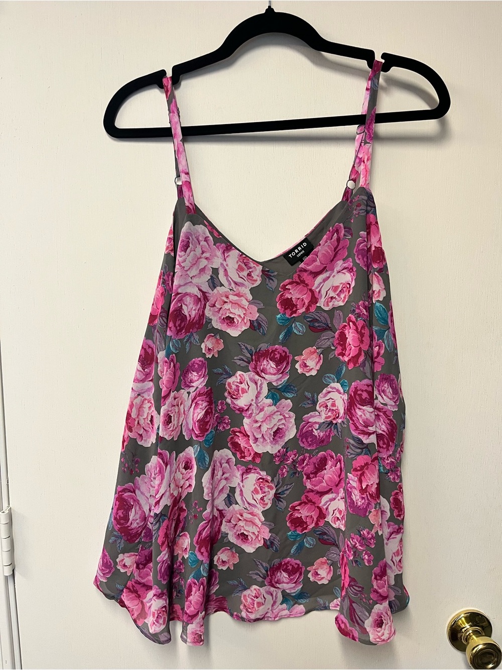 NWT Torrid Sophie Floral Swing Cami Tank Top Pink Gray Size 00